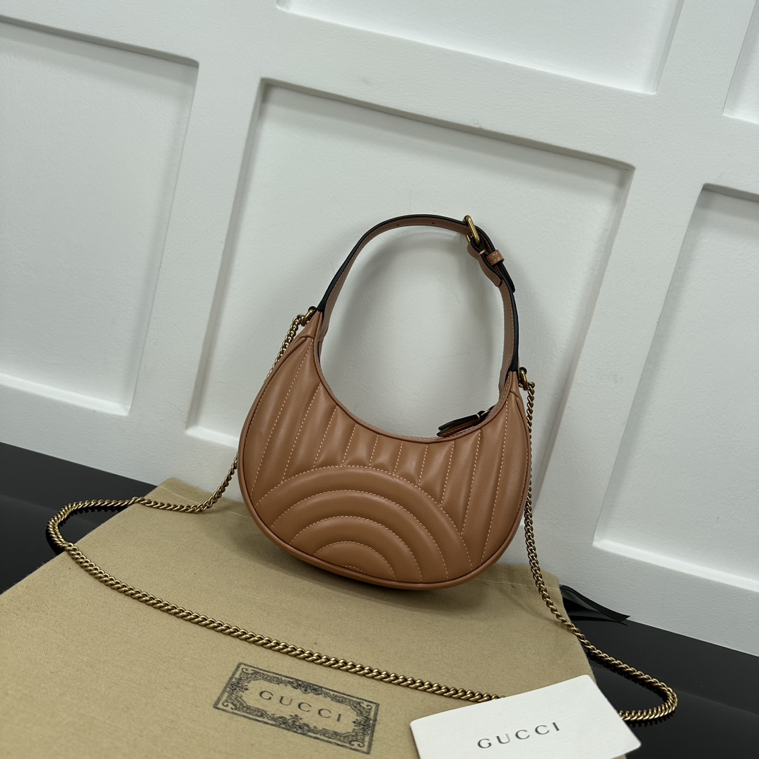 Gucci Hobo Bags